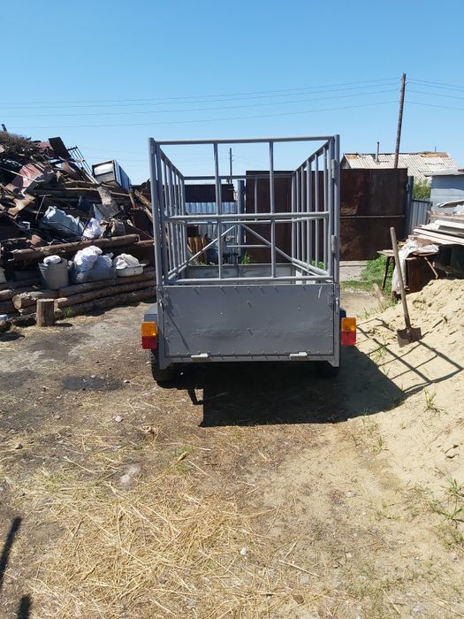 Продам скотовоз размеры 2.20на1.30