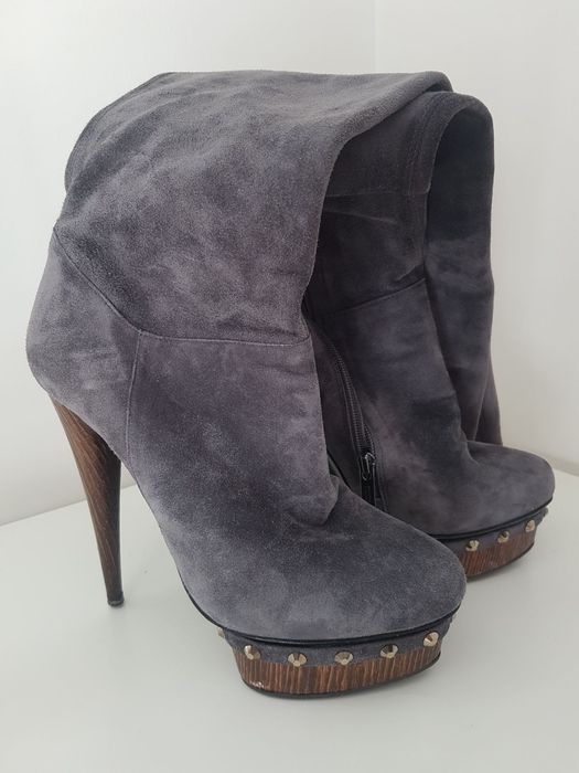 Дамски ботуши Le silla 200лв