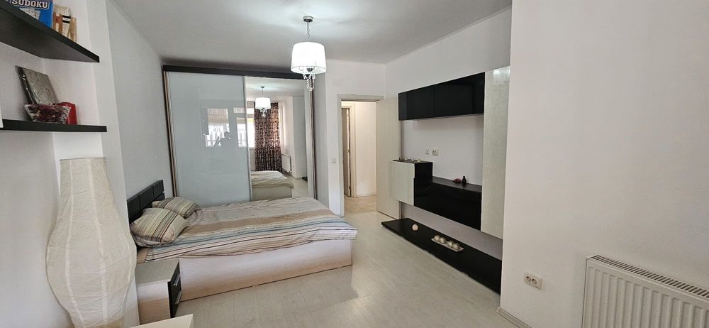 Închiriez apartament 2 camere