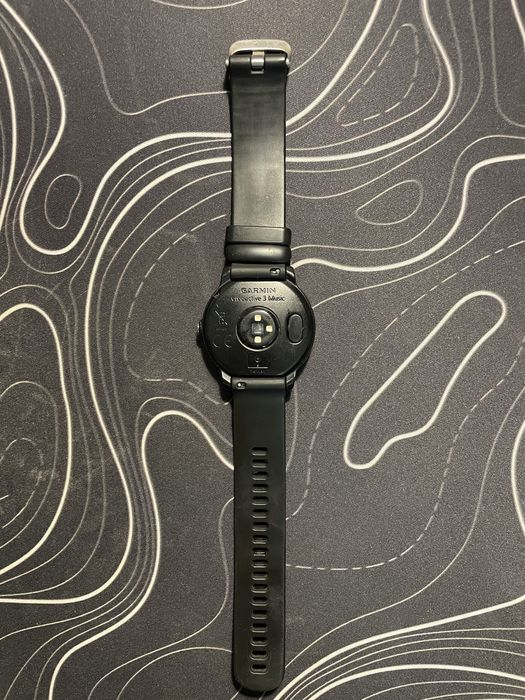 Часы Garmin vivoactive 3 music