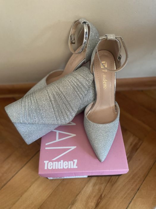 Дамски официални токчета