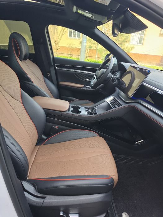 BYD Champion Gibrid 150 Hybrid 2 Позиция Энг Фули Официальный