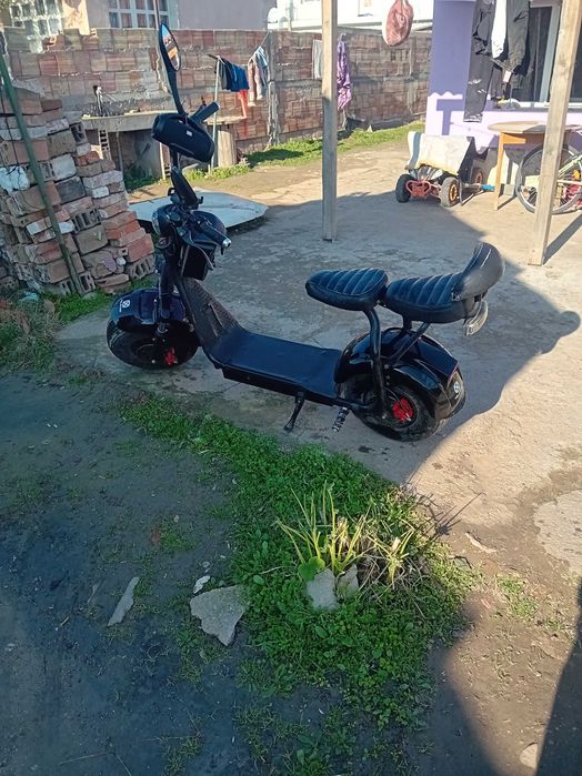 Електрически харли чопър