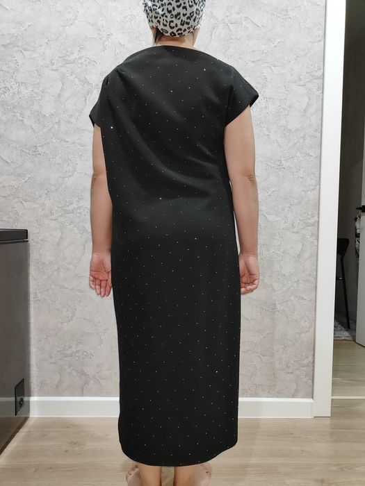 Продам платье размер 46-48