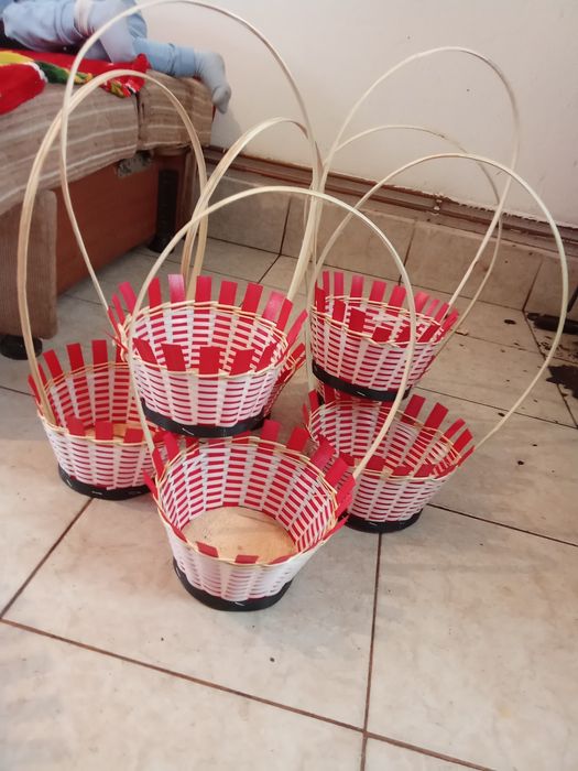 Coșuri pentru flori