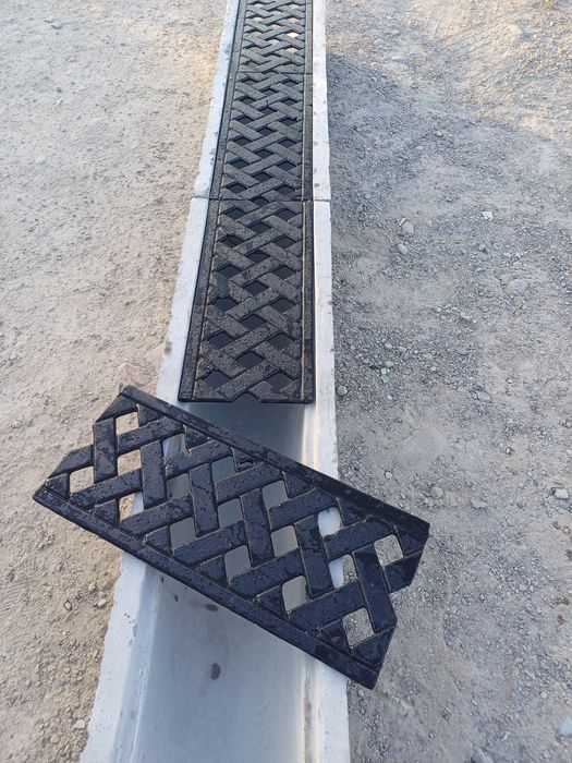 Latok krishka, Латок, Бордюр