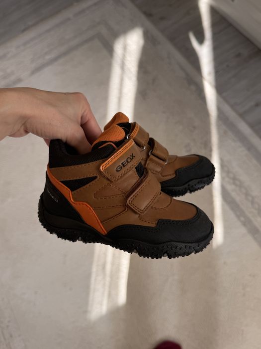 Ботинки на весну р 25