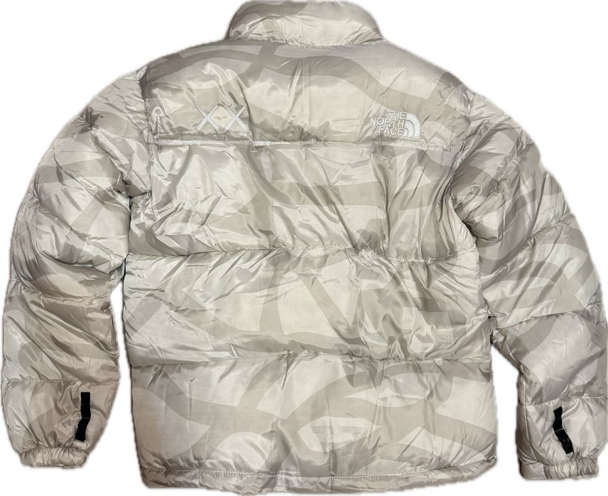 The North Face X Kaws Geaca Premium