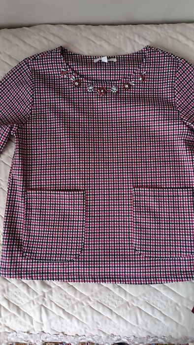 Красивая кофта и юбка