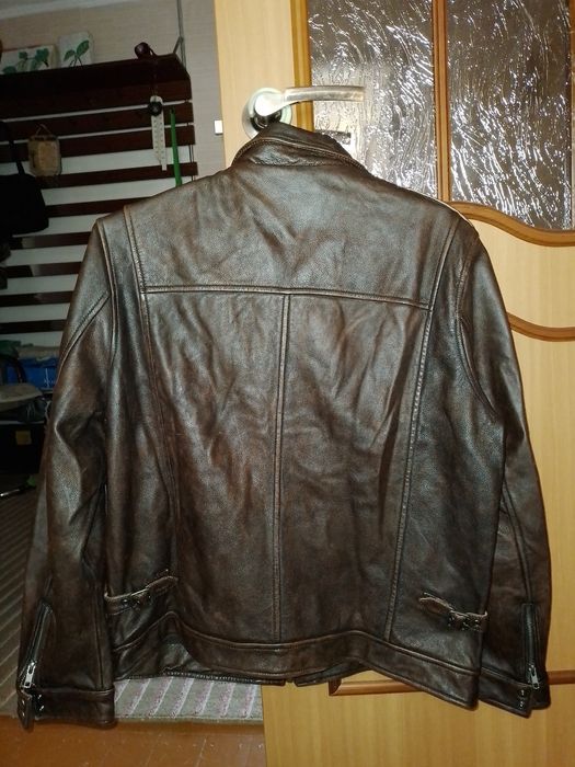 Кожаная винтажная куртка