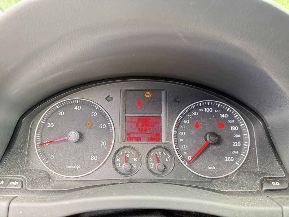Vw Golf 5 plus /137.000 km reali/carte service/2007/1,6 bnz 105 cp