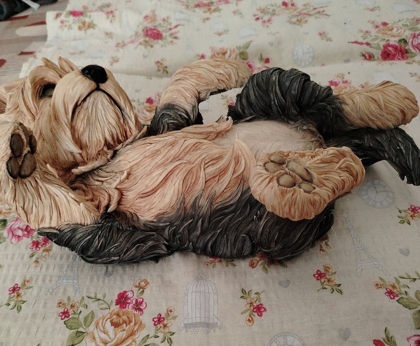 Statuie cățel Yorkshire 40cm.