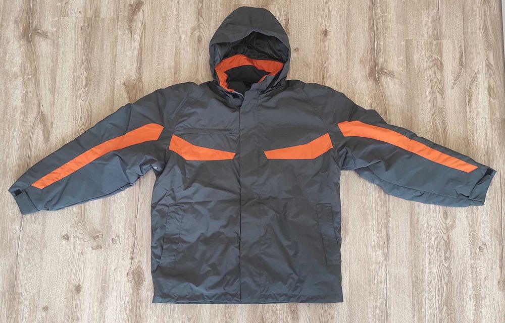 Чисто нов зимен комплект: яке + гащеризон, размер M/176