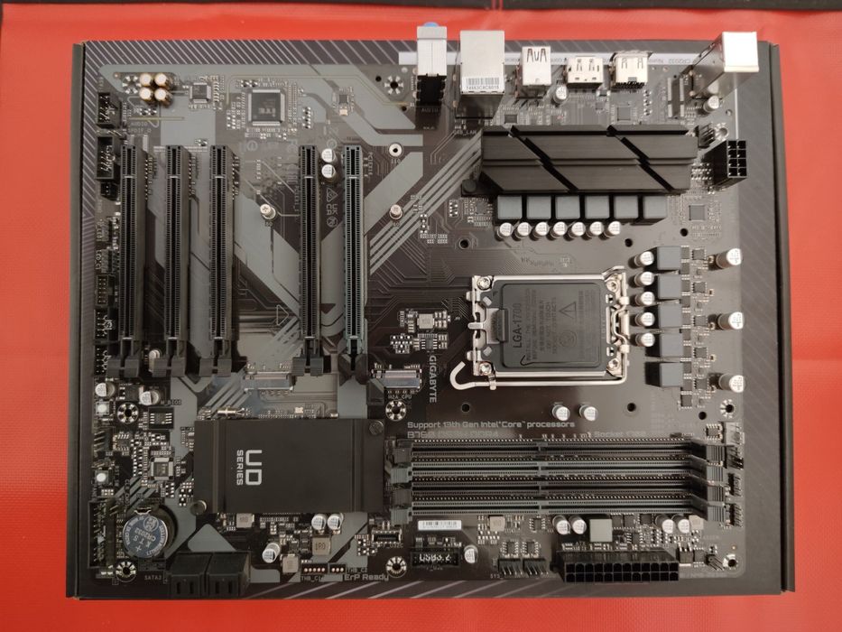 Placa de baza GIGABYTE B760 DS3H DDR4, LGA 1700, Garantie