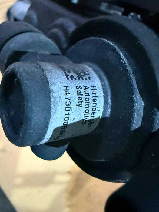 Balamale capota BMW seria 5 F10 F11 capsa pietoni pedestiran 7191050