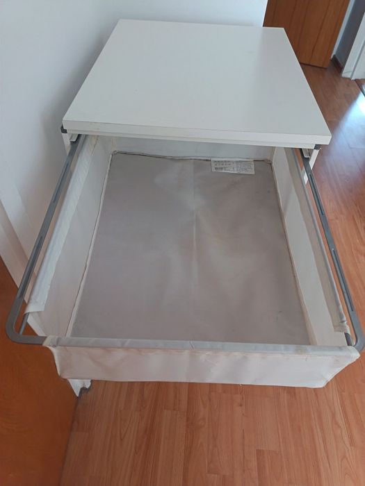 Raft metalic Ikea