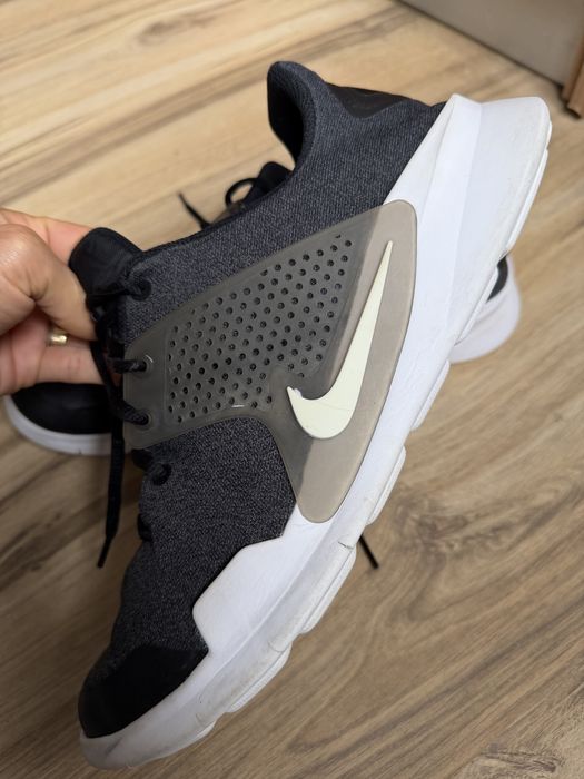 Оригинални мъжки маратонки Nike Arrowz ! 47,5 н