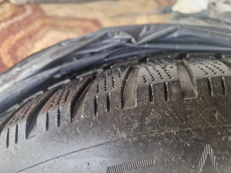 Jante cu  cauciucuri iarna 205/55 R16 Volkswagen Passat