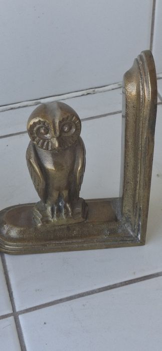 Два броя стари кукумявки