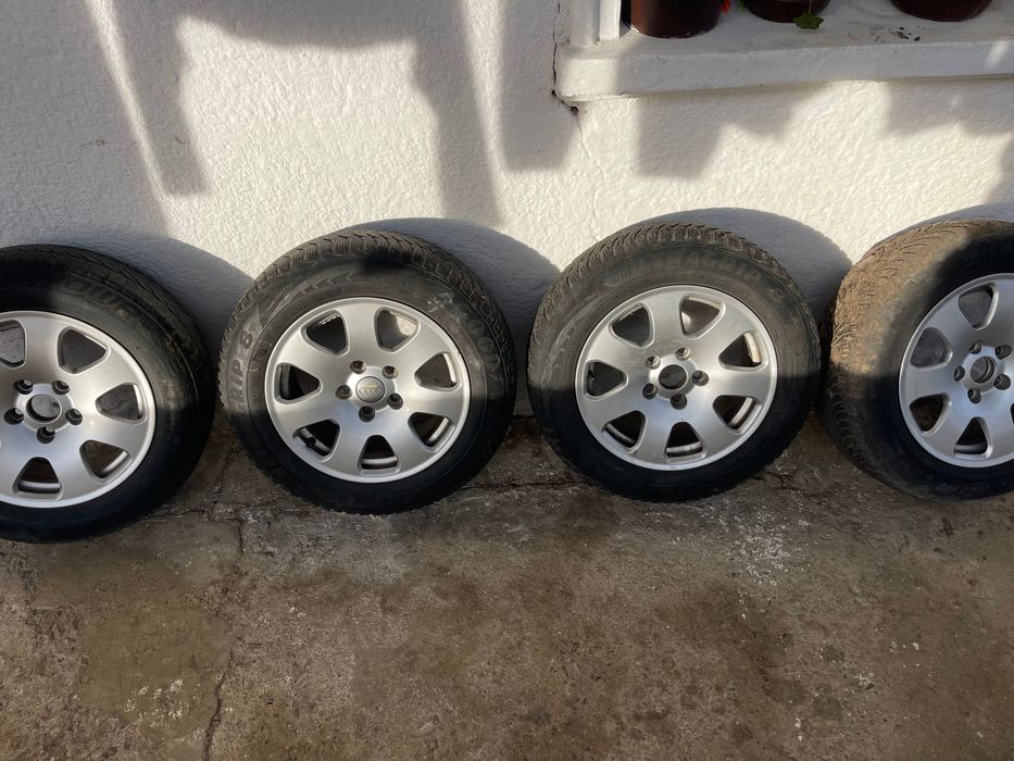 Джанти на Ауди А4 Б6 195/65 R15 с зимни гуми