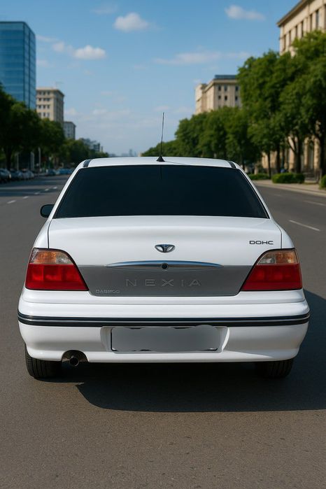 Нексия1  DONC люкс кондиционер автомобили сотилади. 63200 км юрган.