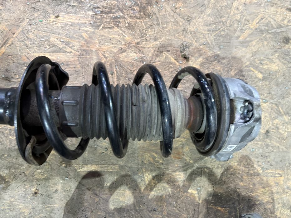 Fiat ducato 2.3d 120кс multijet 2021 година Десен Амортисьор с Пружина