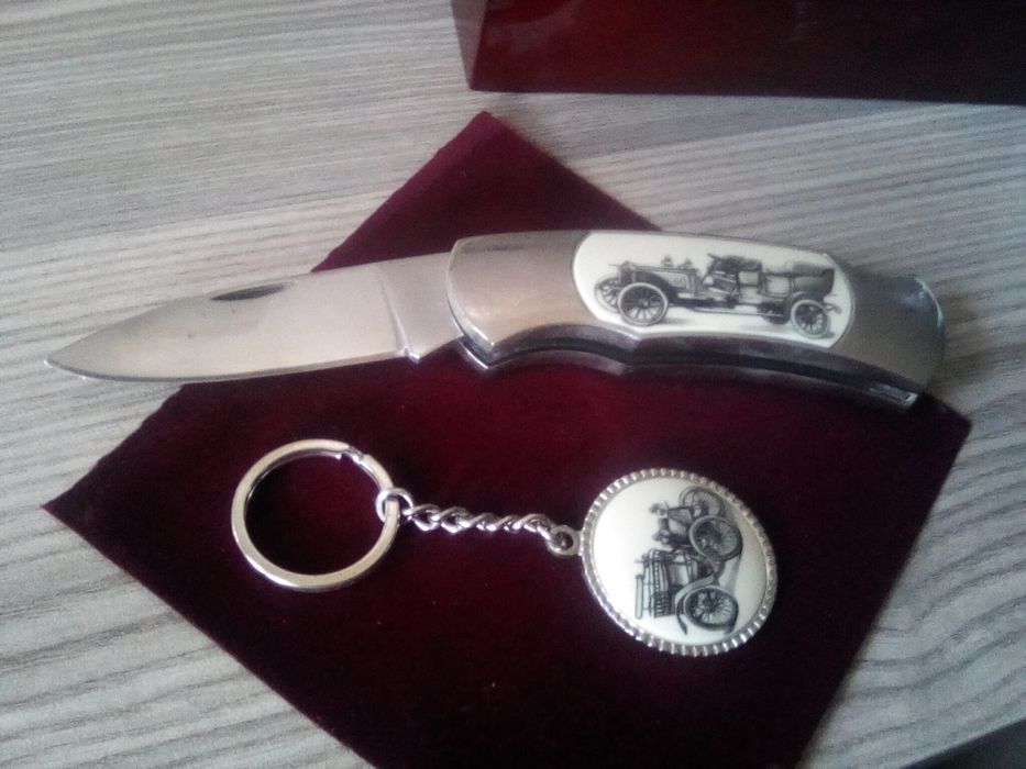 Луксозен подаръчен комплект