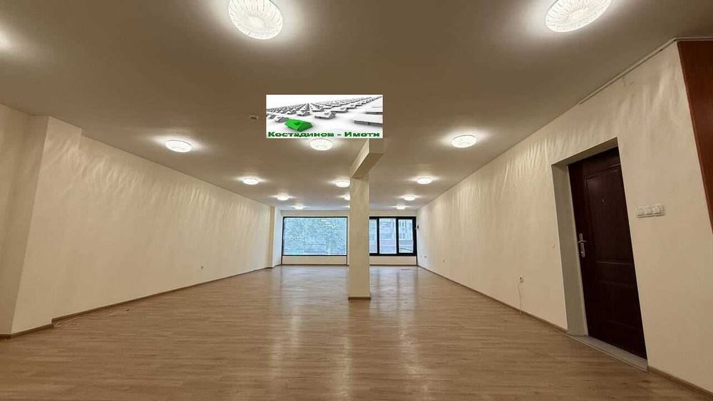 Продава се Офис в Пловдив, Кършияка - 163 кв.м за 1565 €/кв.м - Снимка #1