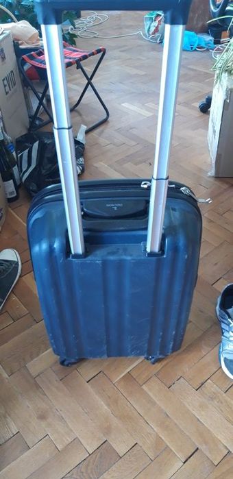 Малък куфар