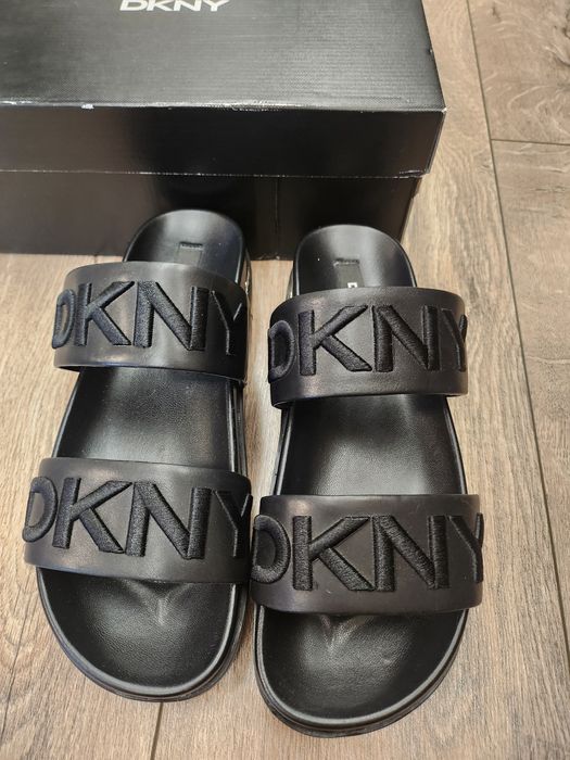 DKNY чехли на плотформа