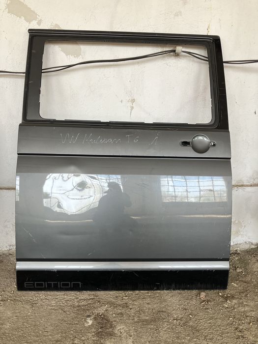 Странична дясна плъзгаща врата за Volkswagen T5 T6 Multivan Фолксваген