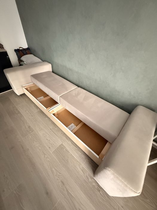 Canapea extensibilă 4 locuri, stofă, ambar – stare foarte bună