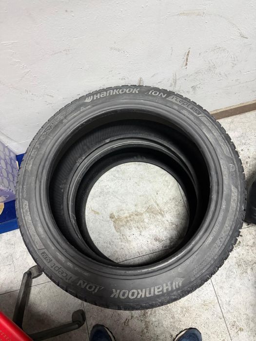 Резина зима Hankook 265/45/21