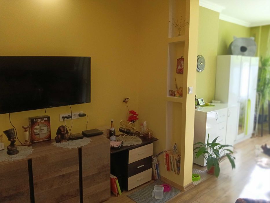 Продава се Тристаен апартамент в София, Славия - 89 кв.м за 2922 €/кв.м - Снимка #1