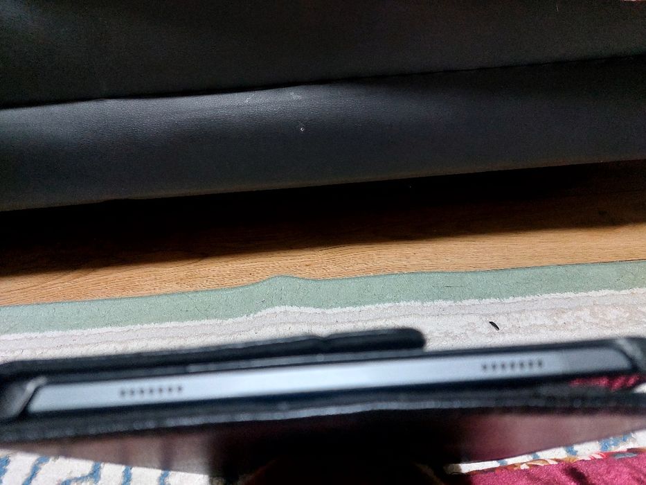 Продам Планшет Samsung Tab9