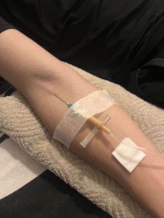 Медсестра на дом – уколы, вывод из запоя, инъекции, капельницы, систем