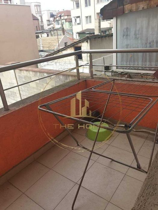 Дава се под наем Двустаен апартамент в Варна, Колхозен пазар - 60 кв.м за 350 € - Снимка #3