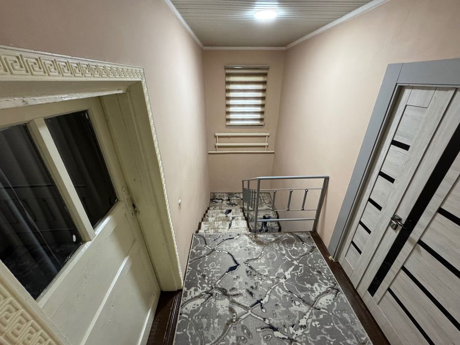 Uy hovli, Частный дом