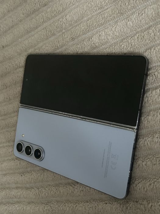 Продам samsung gelaxy Z fold 5