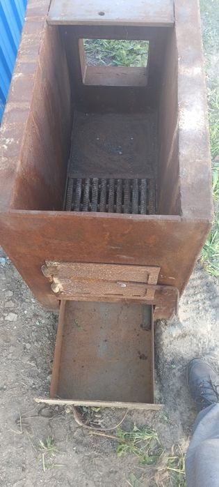 Печь отопления, самодельная.