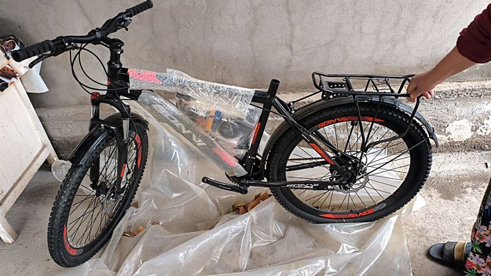 Bonvi velosiped sotiladi