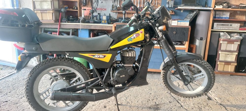 Априлия 125 2Т с регистрация