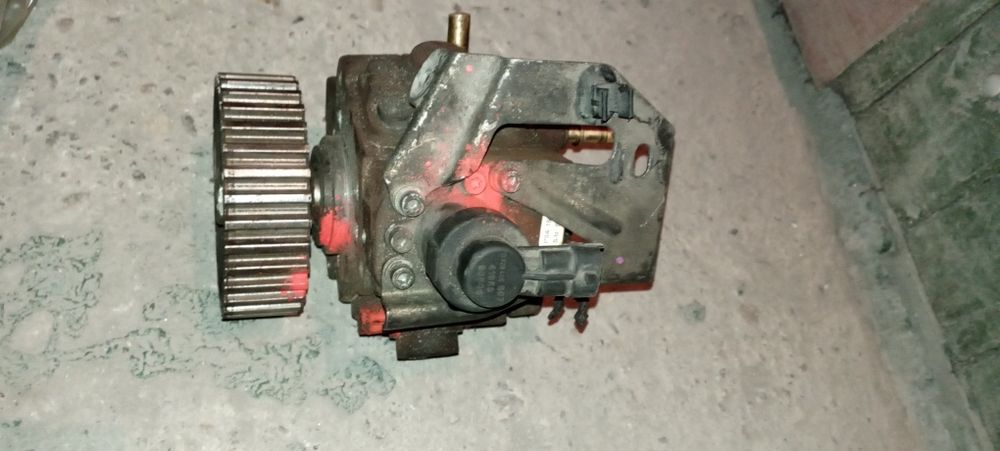 *ГНП Bosch Оригинално за 1.4HDI/1.6HDI /CITROEN/PEUGEOT/VOLVO/Ford