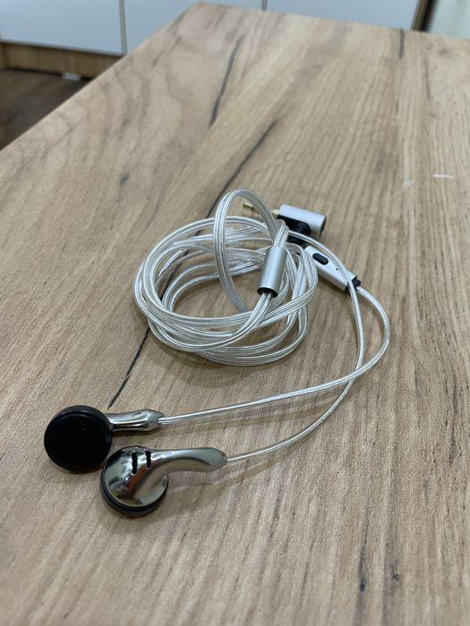 Наушники проводные Venture Electronics Slim Metal Ti(SMT)