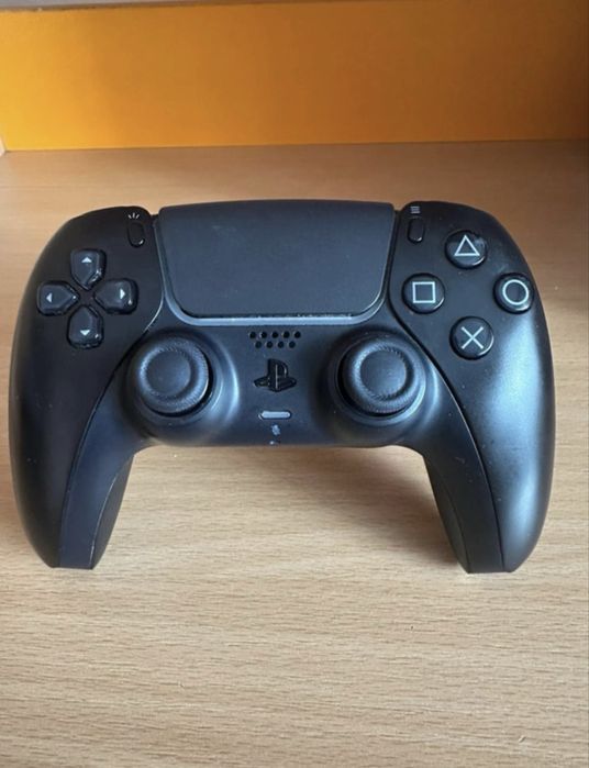 Vand / Schimb PS5 825GB