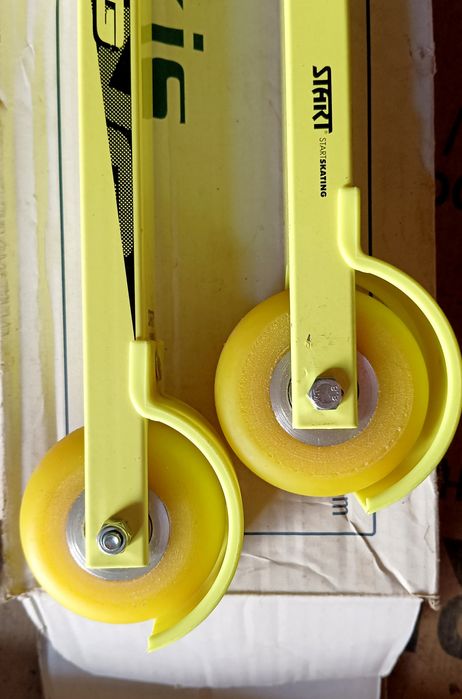 Продам лыжероллеры