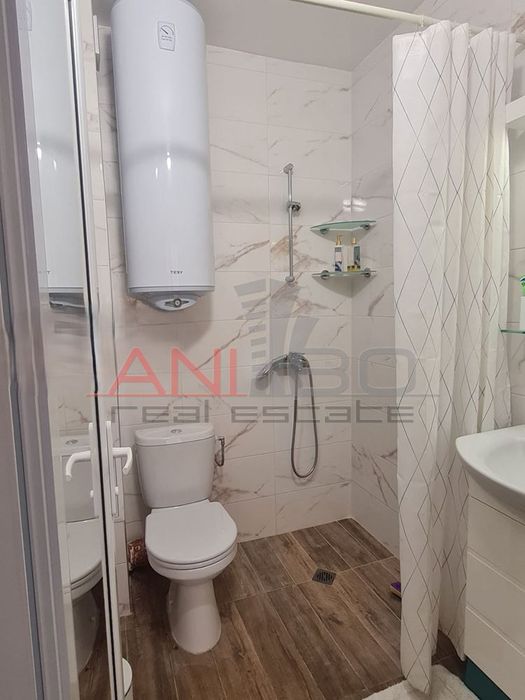 Продава се Двустаен апартамент в Варна, Бриз - 75 кв.м за 1394 €/кв.м - Снимка #5