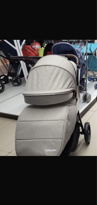 Продаю прогулочную коляску