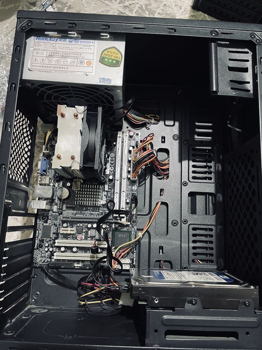 Материнская плата комплект 775