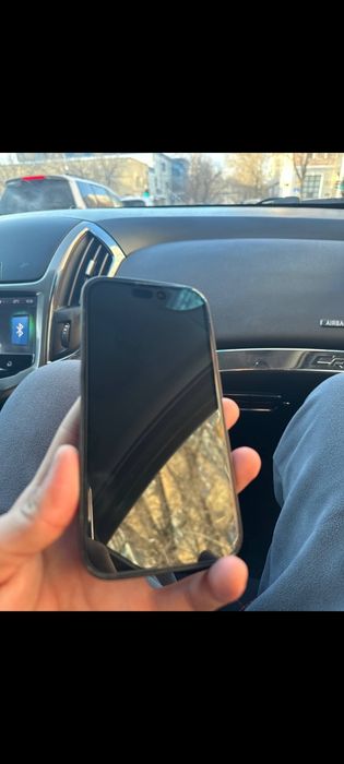 Продаю iPhone 15